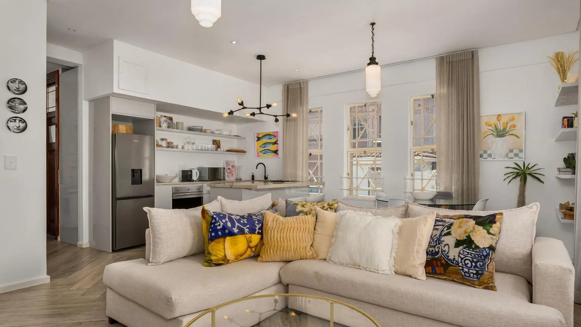 Apartment Market House 707 Cape Town